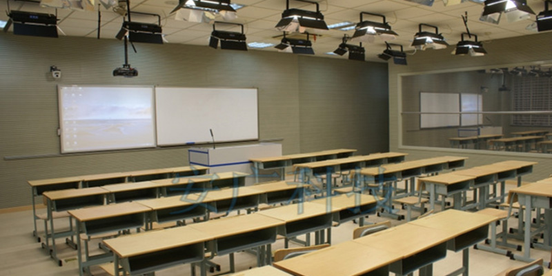 多媒體教學(xué)設(shè)備